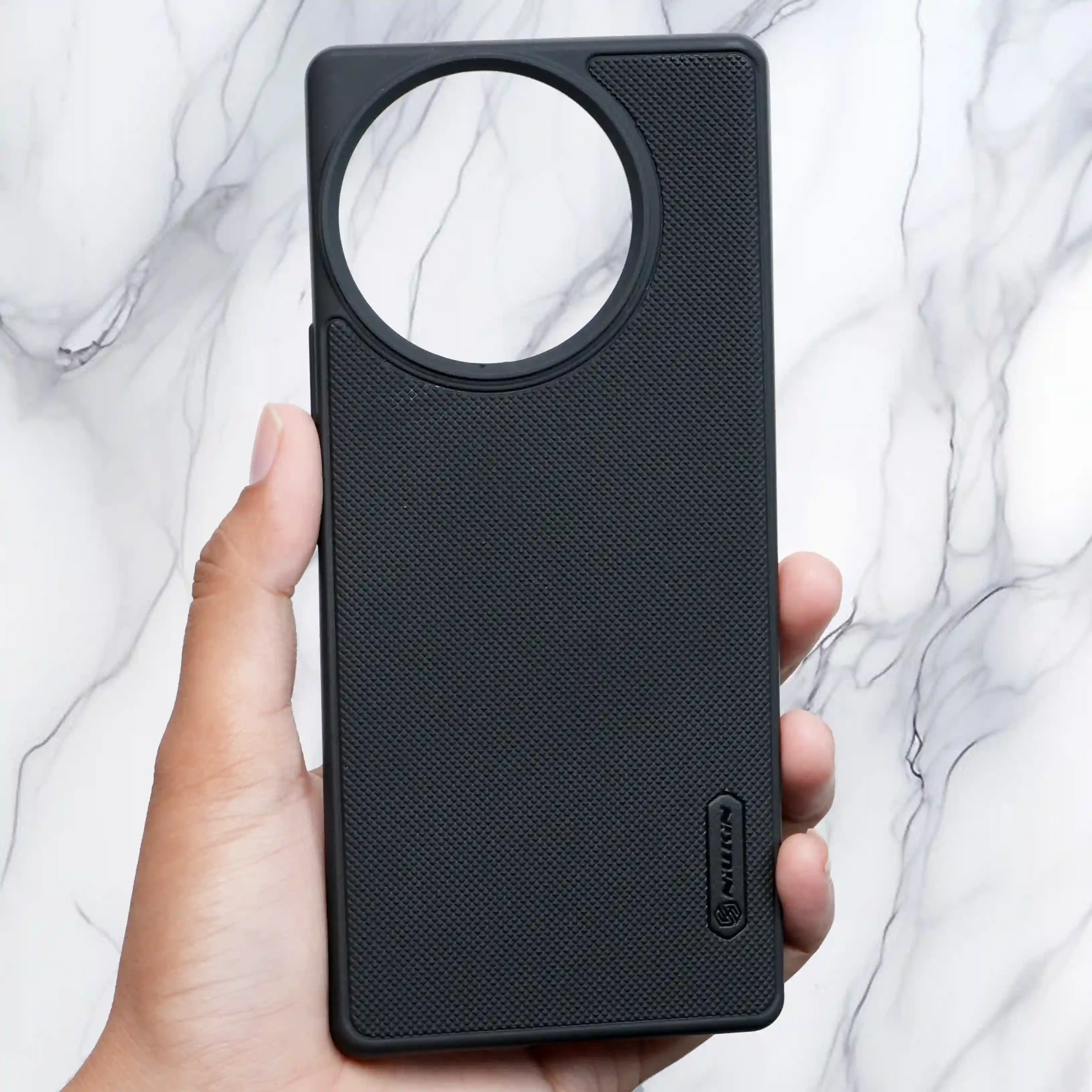 Niukin Colour Black Dotted Back Case – Vivo V30E (5G)