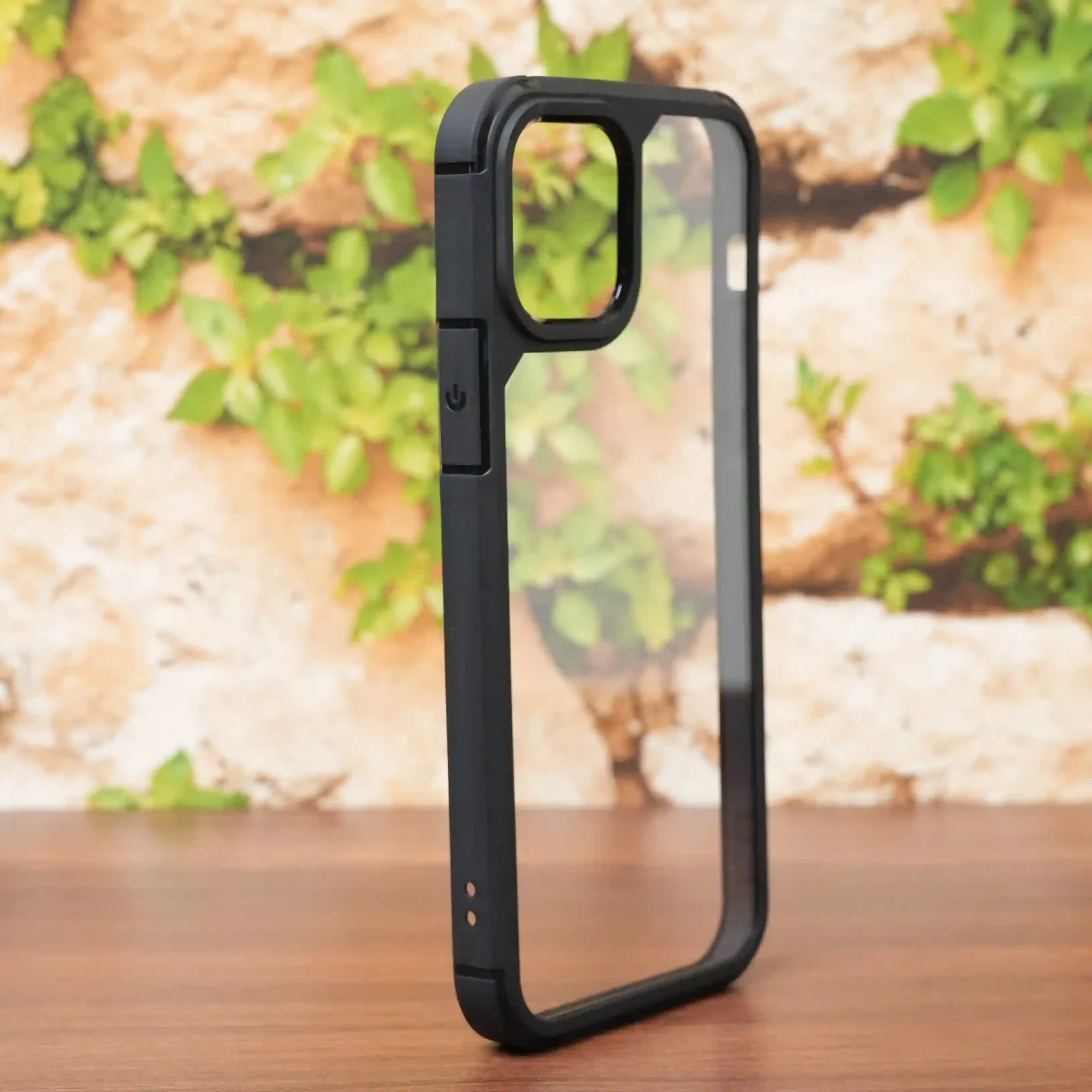 Urban shield Transparent case with Black border – Iphone 12