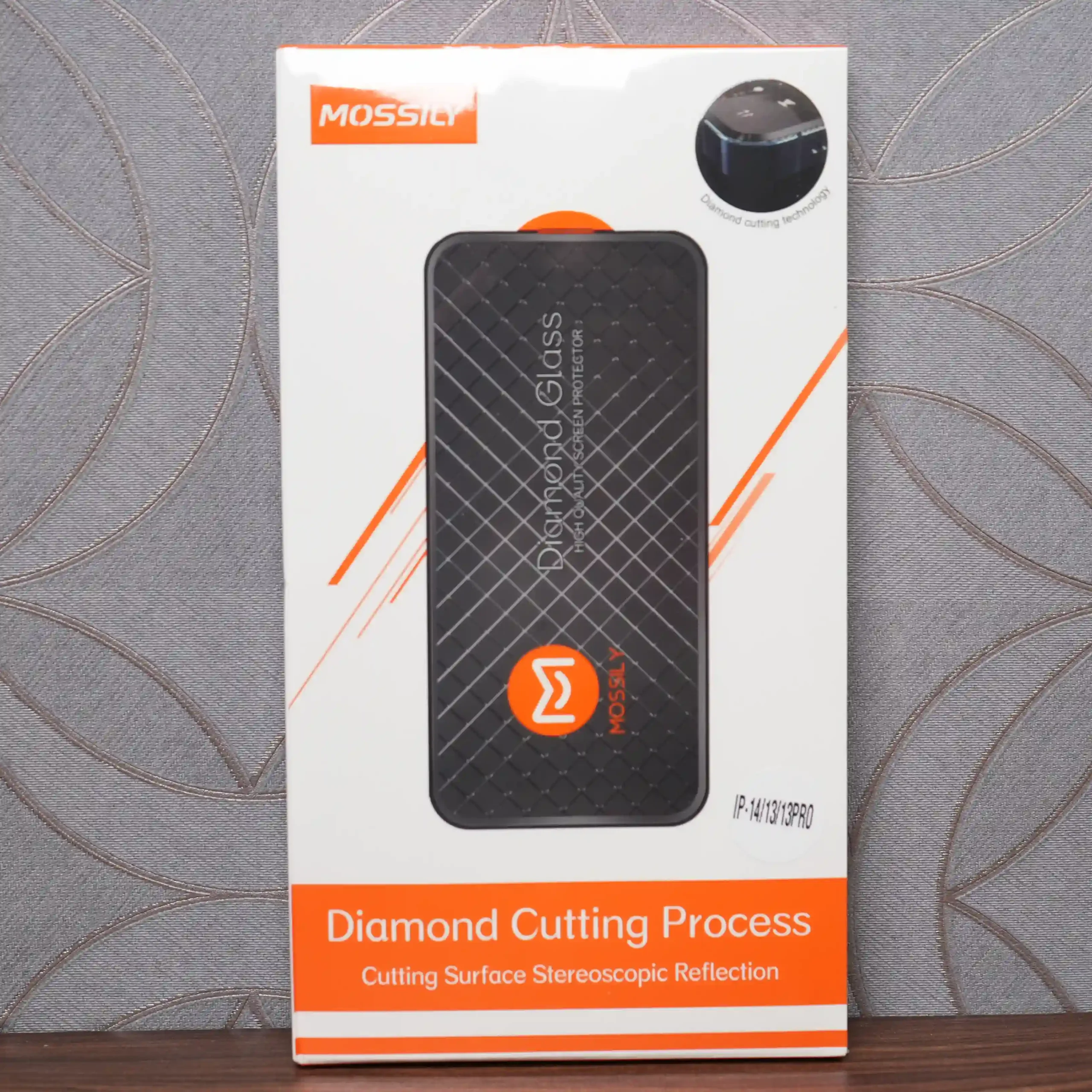 Iphone 13 Pro – Mossily Diamond Tempered Glass