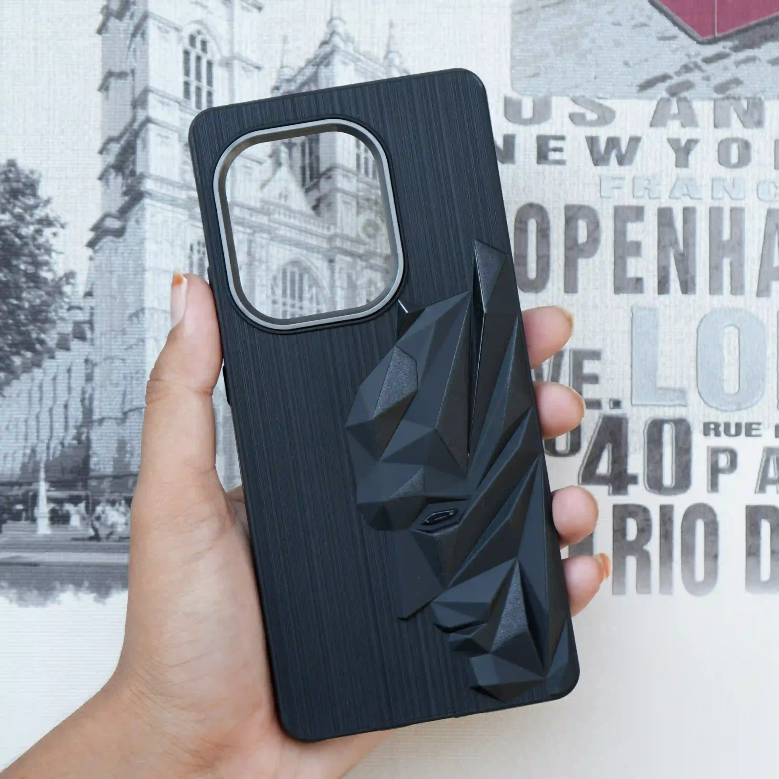 Batman Silicon Case – Realme GT 6T
